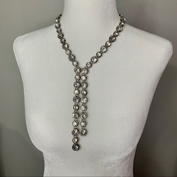 Express Necklace for Plunging Neckline - Picture 1 of 3